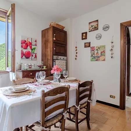 Awesome In With Outdoor Swimming Pool, Wifi And 3 Bedrooms *