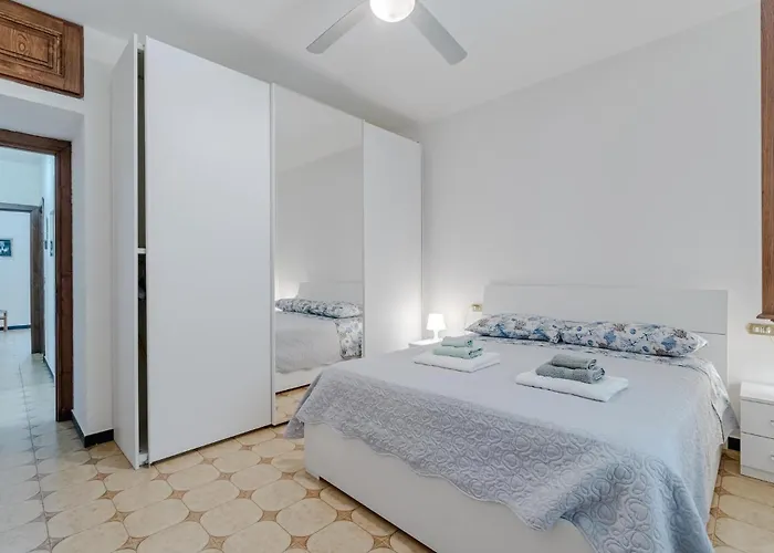 3 Bedroom Beautiful In * Testana