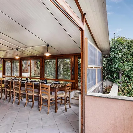 Awesome In With Outdoor Swimming Pool, Wifi And 3 Bedrooms * Testana